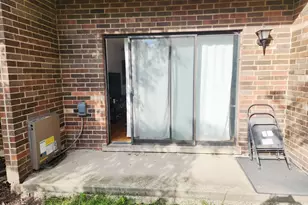 1026 Castilian Ct, Glenview, IL 60025 - Photo 16