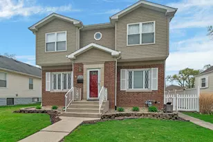 9418 Tulley Ave, Oak Lawn, IL 60453 - Photo 1