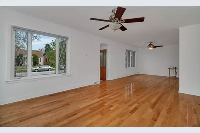 9418 Tulley Avenue, Oak Lawn, IL 60453 - Photo 22