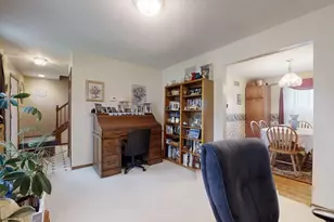 4511 Copper Ridge Rd, Champaign, IL 61822 - Photo 6