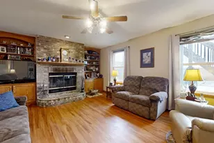 4511 Copper Ridge Rd, Champaign, IL 61822 - Photo 18