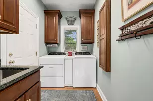 802 Kenmare Dr, Burr Ridge, IL 60527 - Photo 24