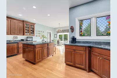 802 Kenmare Drive, Burr Ridge, IL 60527 - Photo 18