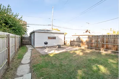 7642 S Dante Avenue, Chicago, IL 60619 - Photo 20