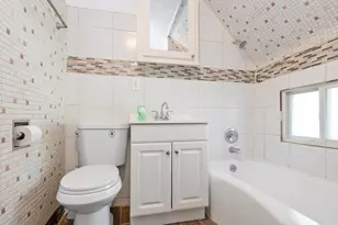 7642 S Dante Ave, Chicago, IL 60619 - Photo 8