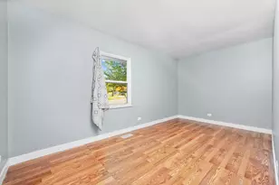 22446 Nichols Dr, Sauk Village, IL 60411 - Photo 8