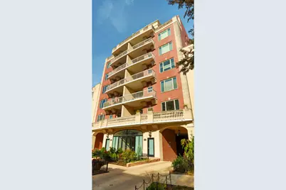 508 W Melrose Street #PH-W, Chicago, IL 60657 - Photo 1