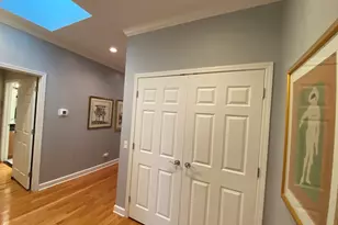 508 W Melrose St, Chicago, IL 60657 - Photo 32