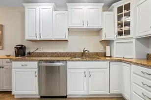 2521 Windward Blvd, Champaign, IL 61821 - Photo 14