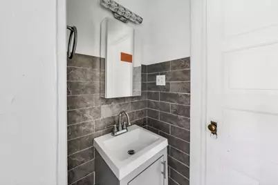 928 E 46th Street, Chicago, IL 60653 - Photo 18