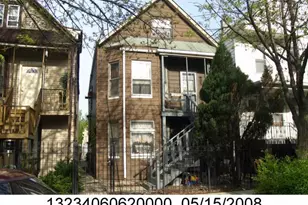 3222 N Drake Ave, Chicago, IL 60618 - Photo 2