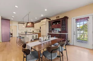 2601 N 3653rd Rd, Sheridan, IL 60551 - Photo 10