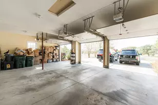 2601 N 3653rd Rd, Sheridan, IL 60551 - Photo 42