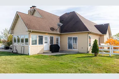 2601 N 3653rd Road, Sheridan, IL 60551 - Photo 46