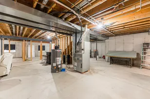 2601 N 3653rd Rd, Sheridan, IL 60551 - Photo 38