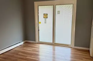 7719 S Roberts Rd, Bridgeview, IL 60455 - Photo 6