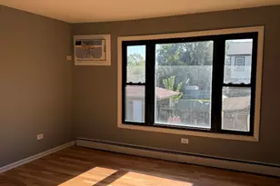 7719 S Roberts Rd, Bridgeview, IL 60455 - Photo 4