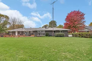 704 Lois Pl, Joliet, IL 60435 - Photo 36