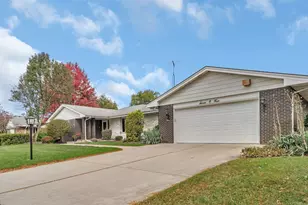 704 Lois Pl, Joliet, IL 60435 - Photo 42