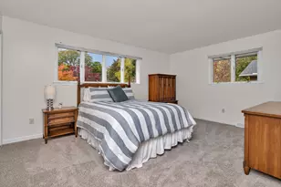 704 Lois Pl, Joliet, IL 60435 - Photo 24