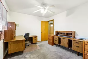 132 Tanglewood Dr, Elk Grove Village, IL 60007 - Photo 24