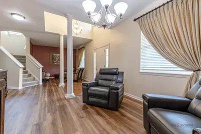 3316 Highwood Court, Elgin, IL 60124 - Photo 6