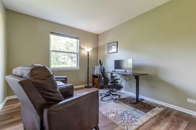 3316 Highwood Court, Elgin, IL 60124 - Photo 16