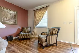 3316 Highwood Ct, Elgin, IL 60124 - Photo 8