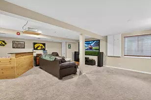 6034 Delaney Dr, Hoffman Estates, IL 60192 - Photo 20