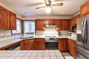 35242 N Moody St, Ingleside, IL 60041 - Photo 8