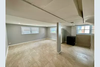 3942 W Fitch Avenue, Lincolnwood, IL 60712 - Photo 16
