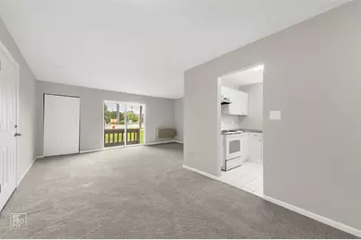 271 Northgate Parkway #1B, Wheeling, IL 60090 - Photo 2