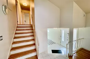 4825 W Sherwin Ave, Lincolnwood, IL 60712 - Photo 10