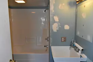 208 Washington St, Dana, IL 61321 - Photo 24