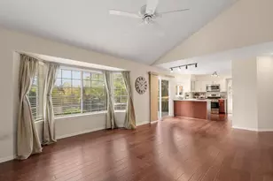 344 Rock Hall Cir, Grayslake, IL 60030 - Photo 4