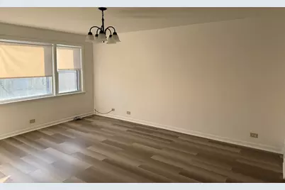 5746 N Kimball Avenue #2S, Chicago, IL 60659 - Photo 2