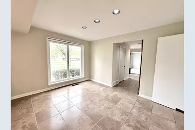 206 Julie Drive, Kankakee, IL 60901 - Photo 6