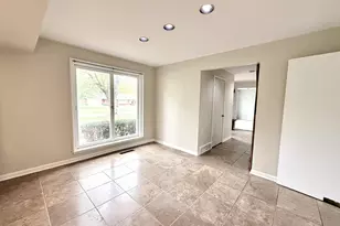 206 Julie Dr, Kankakee, IL 60901 - Photo 6