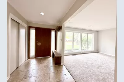 206 Julie Drive, Kankakee, IL 60901 - Photo 4