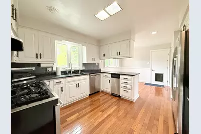 206 Julie Drive, Kankakee, IL 60901 - Photo 8