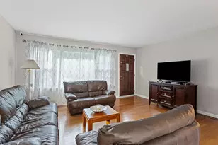 5519 Fairview Ave, Downers Grove, IL 60516 - Photo 8