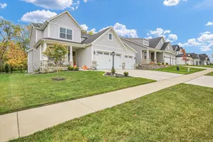 1311 Ravenwood Dr, Mahomet, IL 61853 - Photo 10