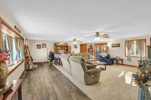 143 Choctaw Trail, Loda, IL 60948 - Photo 10