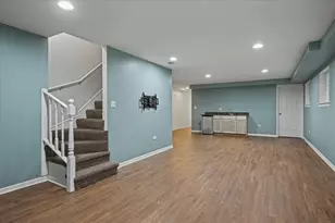 7321 N Honore St, Chicago, IL 60626 - Photo 22
