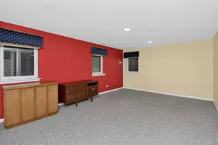 1628 Luther Ave, Oakbrook Terrace, IL 60181 - Photo 22