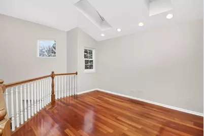 1628 Luther Avenue, Oakbrook Terrace, IL 60181 - Photo 16