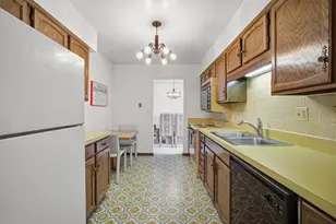 5406 Lincoln Ave, Skokie, IL 60077 - Photo 8