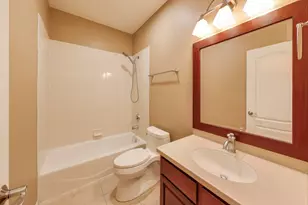 11 Beaconsfield Ct, Lincolnshire, IL 60069 - Photo 28