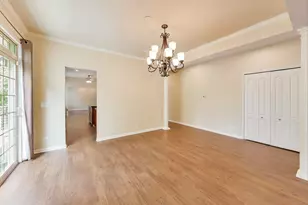 11 Beaconsfield Ct, Lincolnshire, IL 60069 - Photo 8