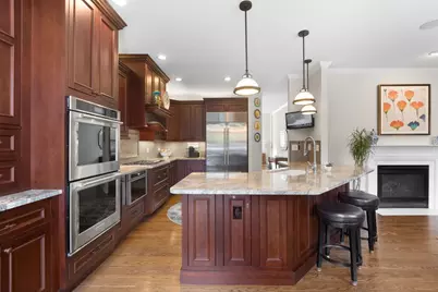 2809 Meadowview Court, Glenview, IL 60026 - Photo 12